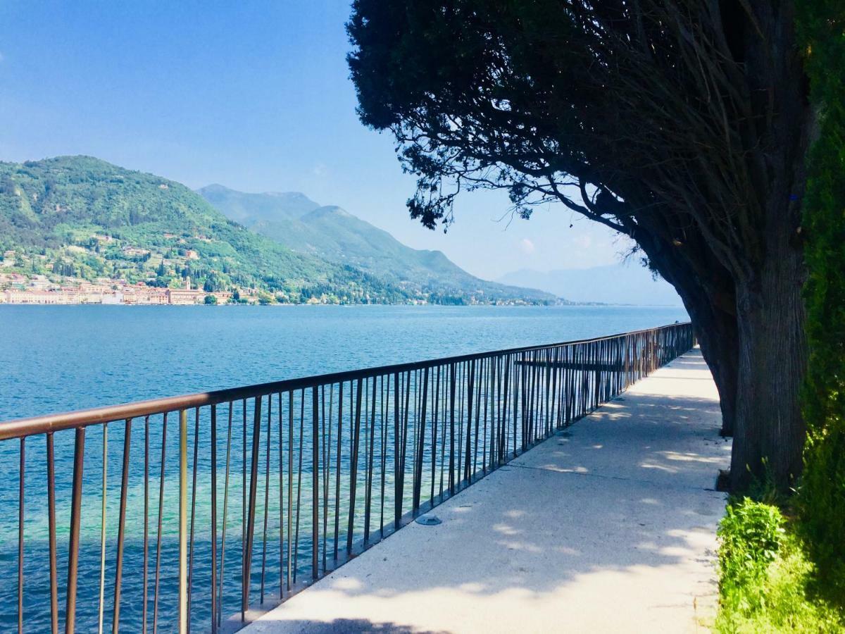 Azzurra Apartment Salo Bagian luar foto