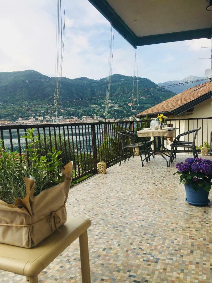 Azzurra Apartment Salo Bagian luar foto