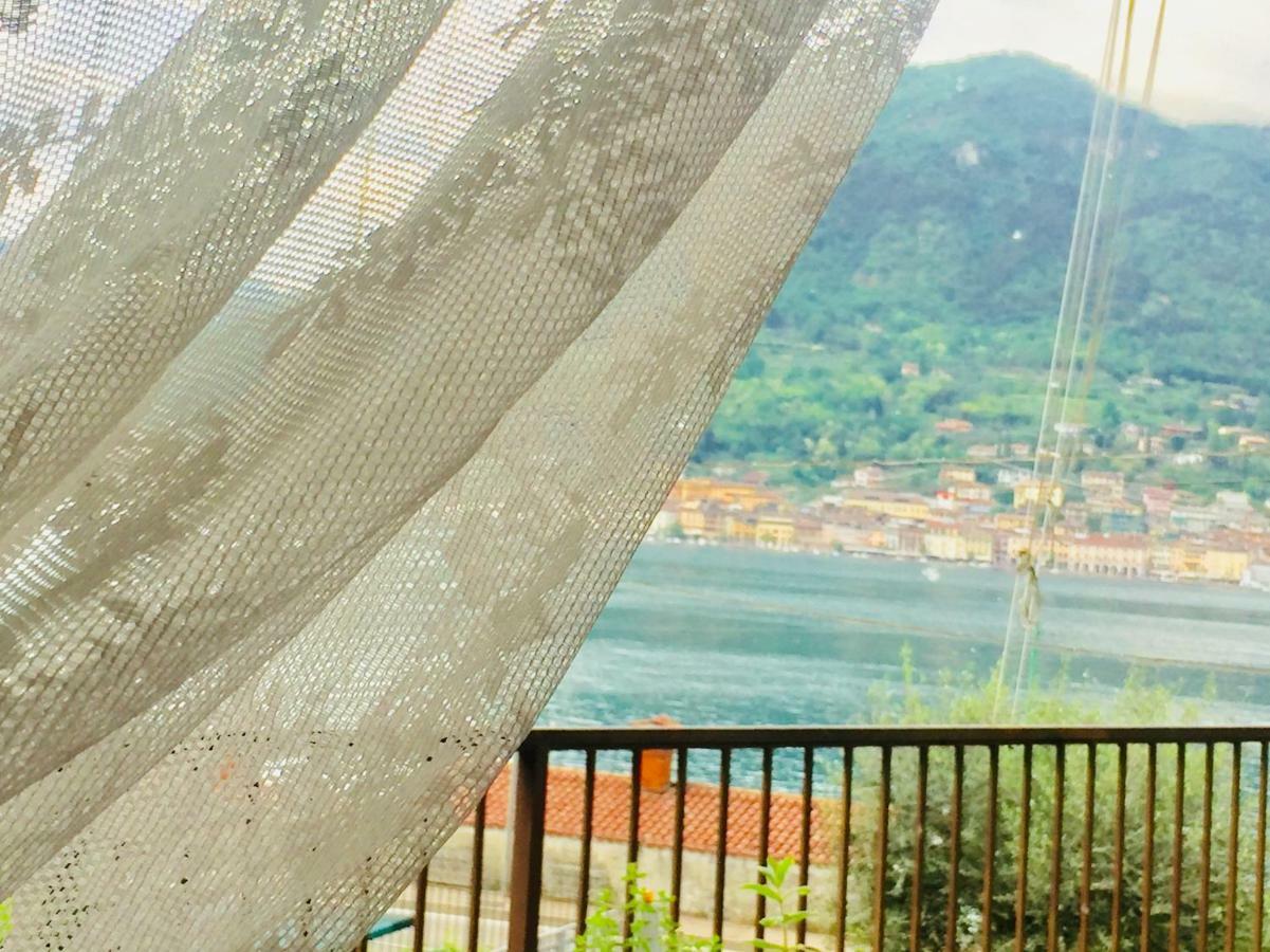 Azzurra Apartment Salo Bagian luar foto