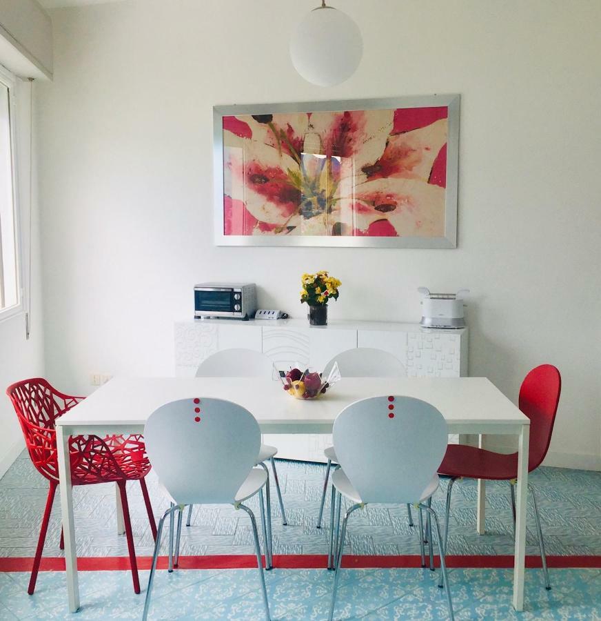 Azzurra Apartment Salo Bagian luar foto